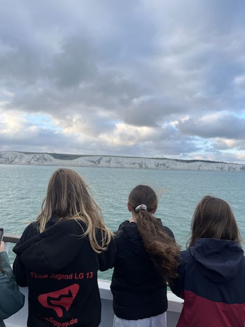 2025 10 17 England 10